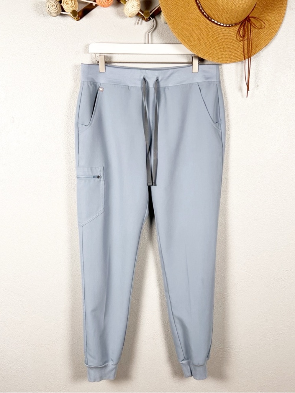 Figs Zamora Joggers Scrub Pants in Dusty Blue Size Medium Tall M/T